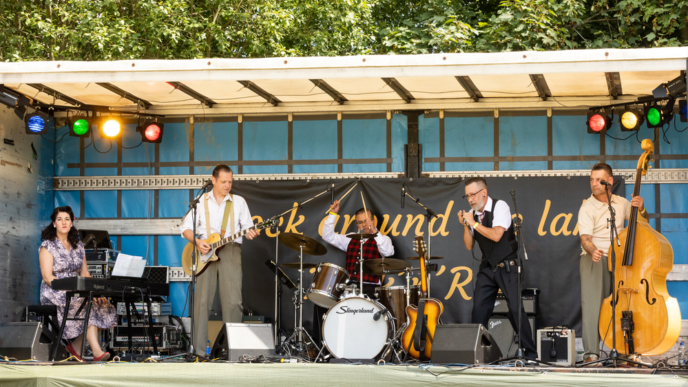 Martina Jansen, Andy Wyatt Christmas, Philip Flottau, Peter Kühn, Olaf Schumacher,
