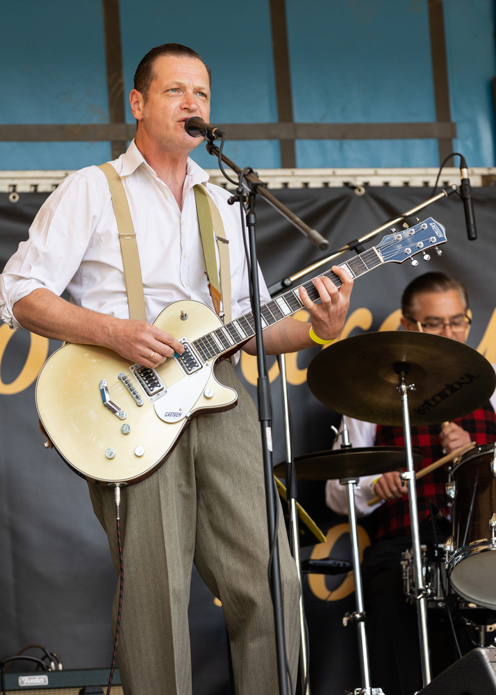 Andy Wyatt Christmas, Philip Flottau,
