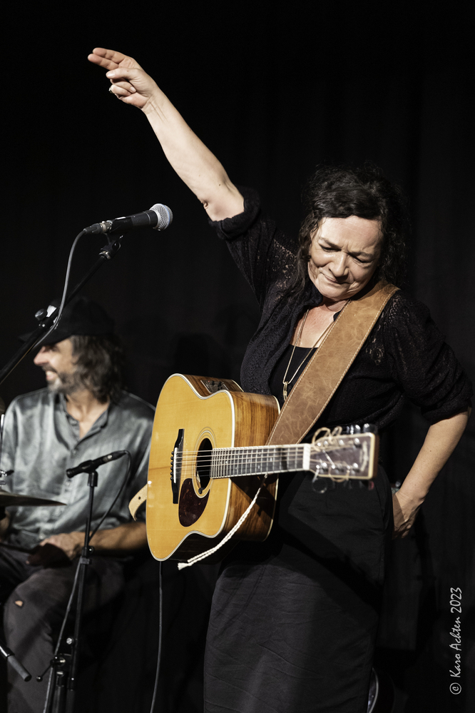 Rainer Baumgartner,  Meena Cryle, 
