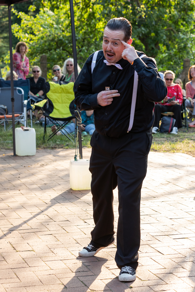 Kent Erik Thorvaldsen, 
