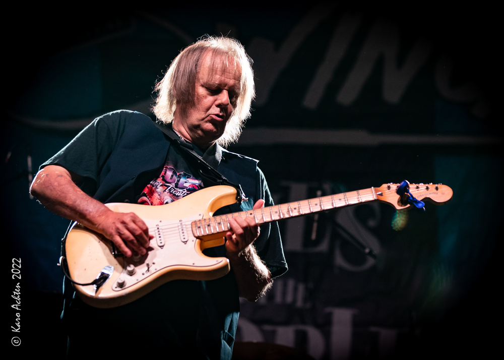 Walter Trout, 
