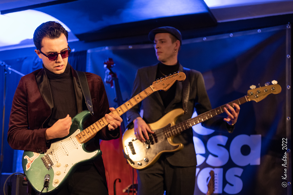 Filipe de la Torre, Moritz O Swald
