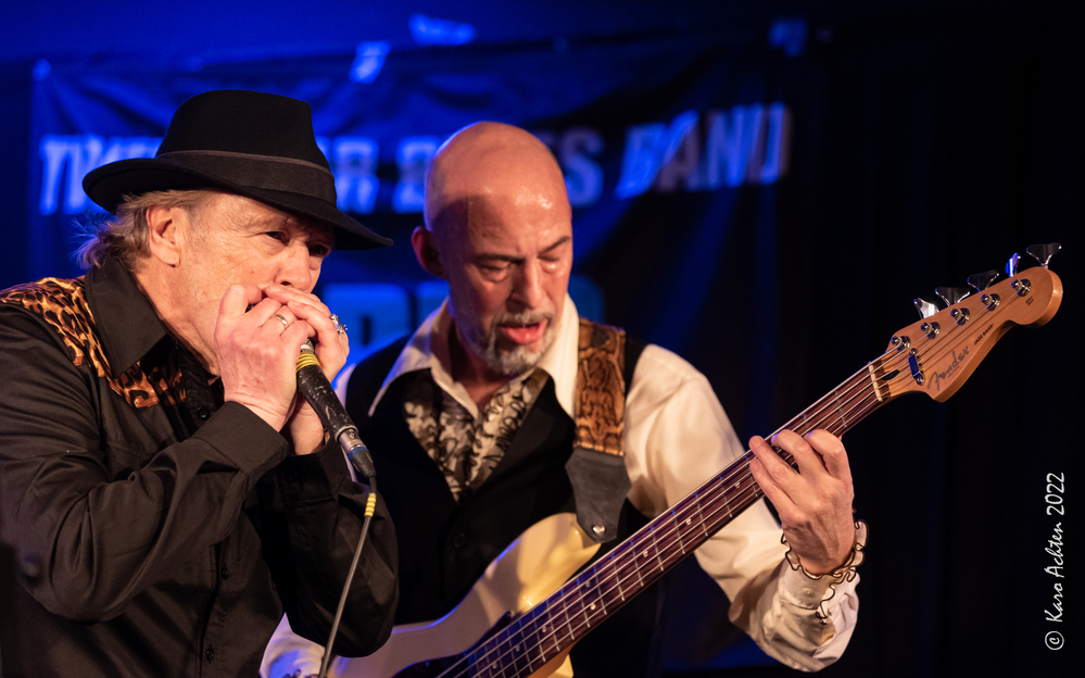 Jan J. Scherpenzeel, Patrick Sideburn Obrist, 
