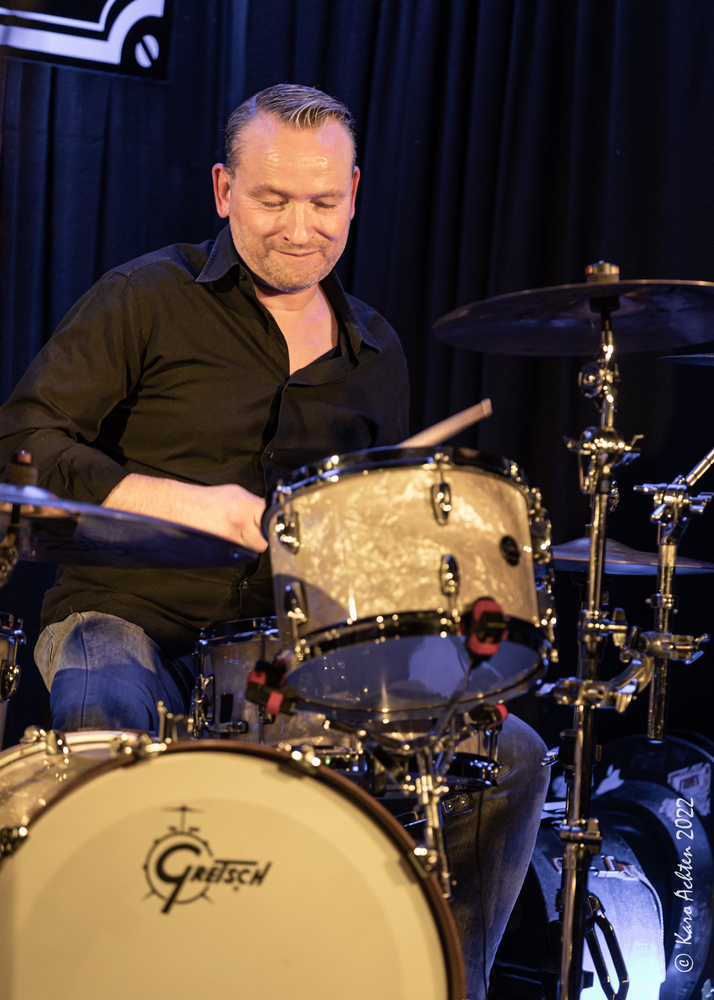 Jeffrey van Duffelen, 
