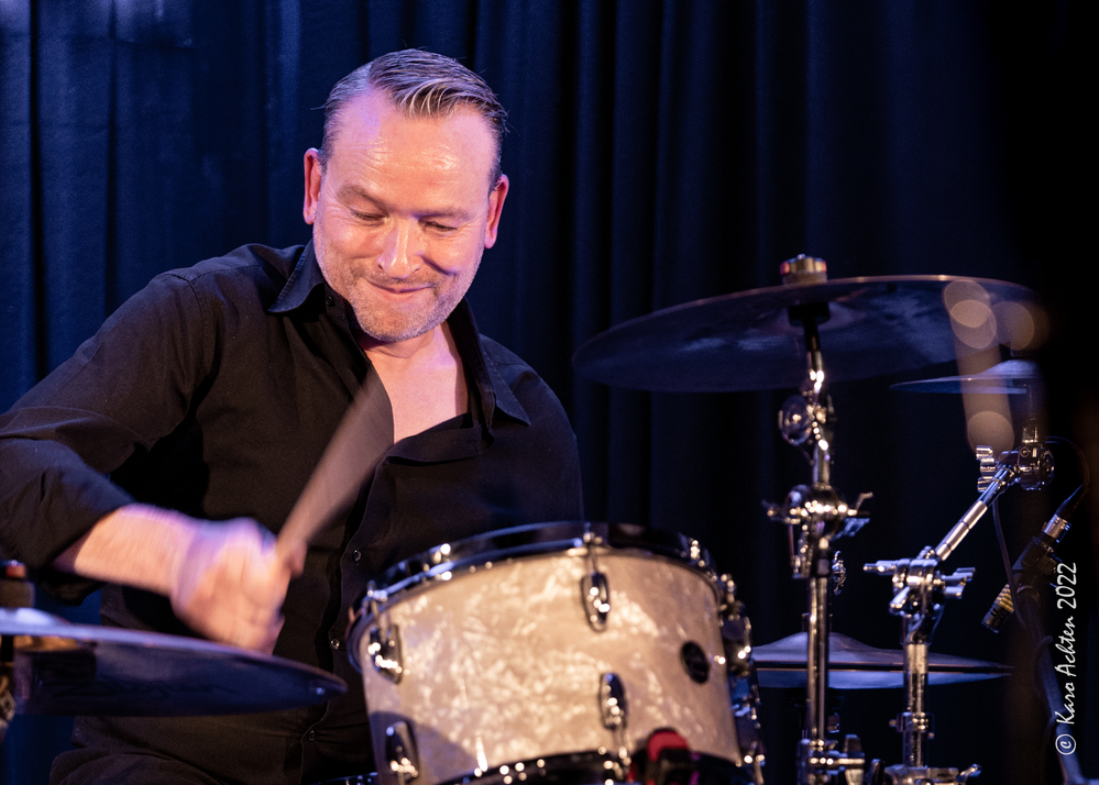 Jeffrey van Duffelen, 
