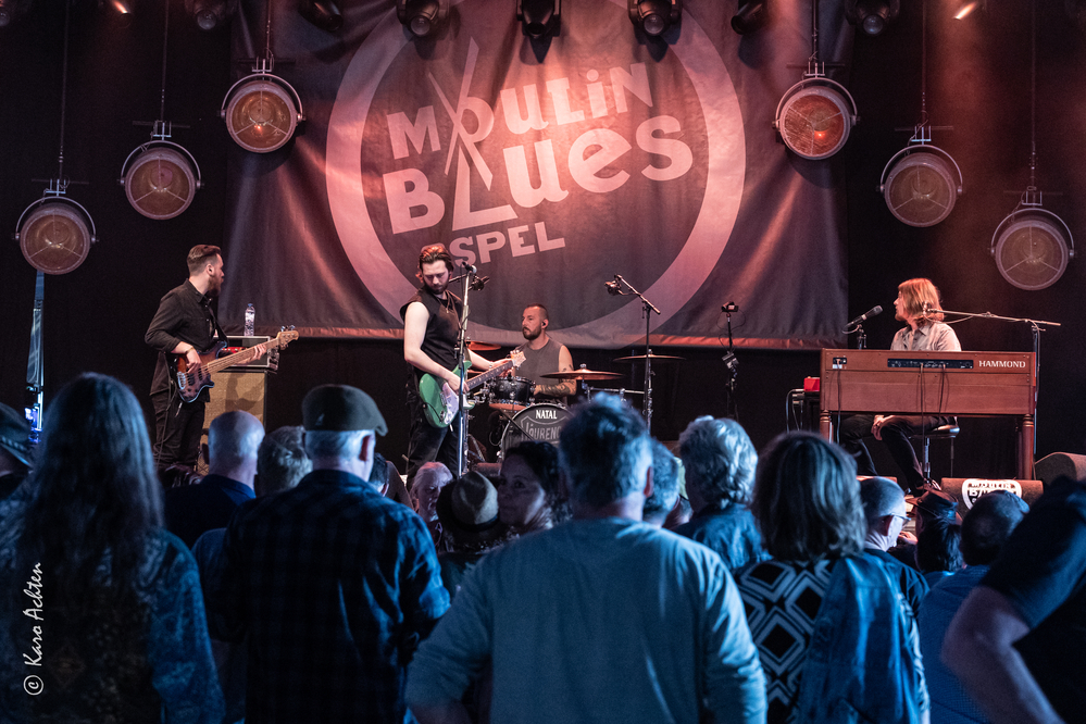 Laurence Jones, Bennett Holland, 
