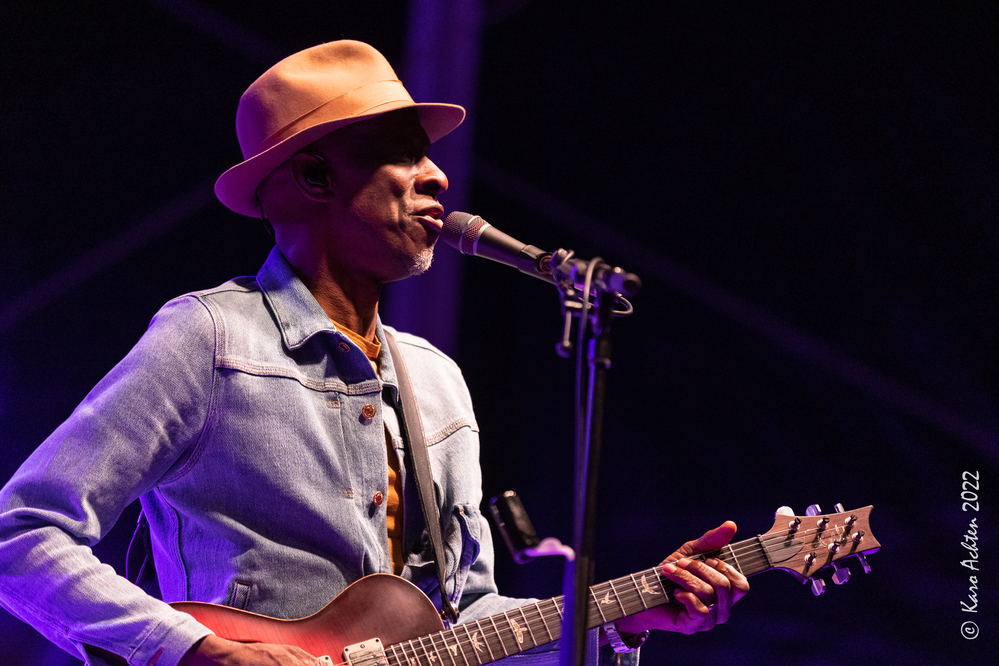 Keb' Mo'
