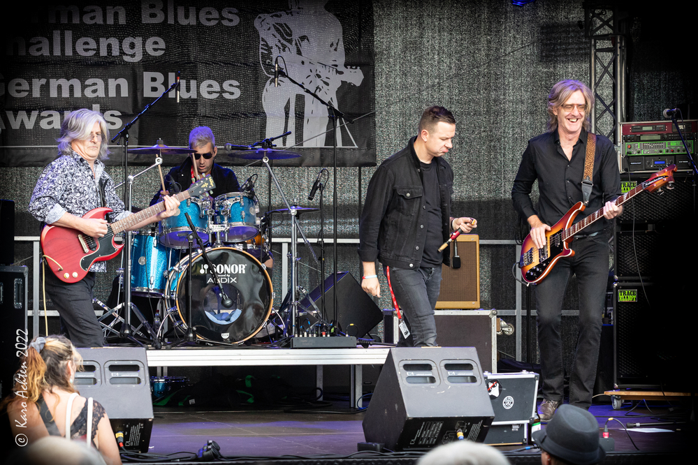 Gerry Jablonski, Piotr Narojczyk, Greg Leslie, Lewis Fraser
