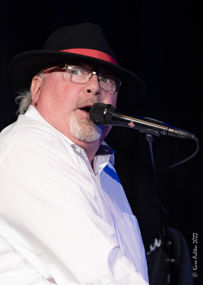 Steve Big Man Clayton
