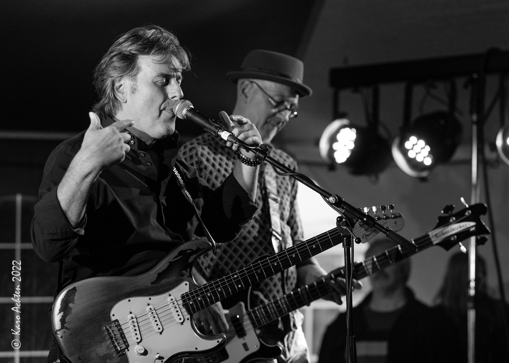 Frank Reemers,   Jules van Bussel 
