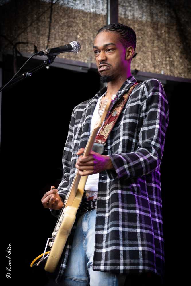 Jamiah Denzel Rogers, 
