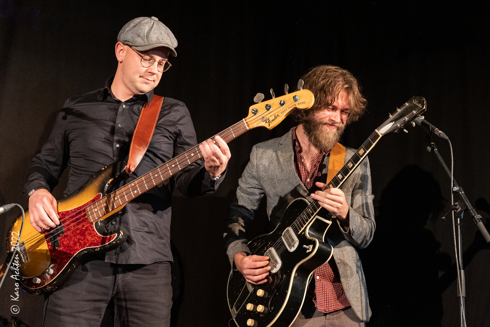 Dirk Wagensveld, Harm van Essen, 
