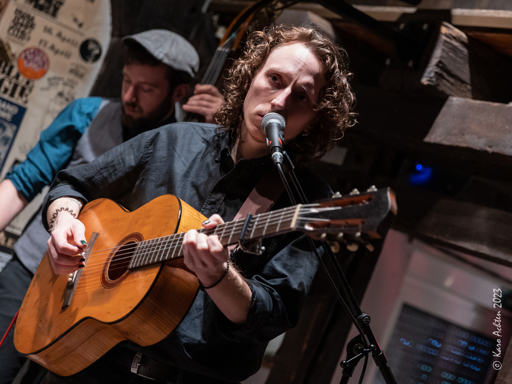 Moritz He, Max Dettling, 
