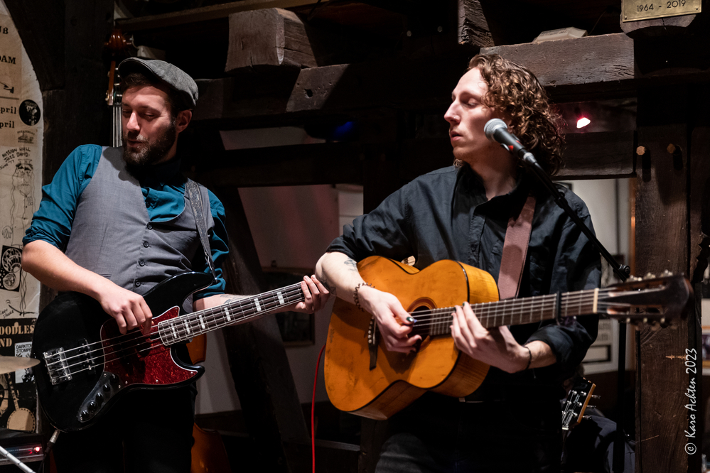 Moritz He, Max Dettling, 
