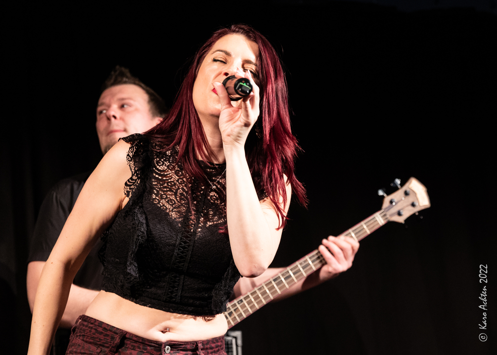 Tomek Gehrman, Whitney Shay, 
