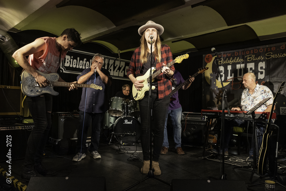 Michael Malice, Michel Sauvêtre, Detlev Schuette, Bad Temper Joe, Dieter Kozak, 
