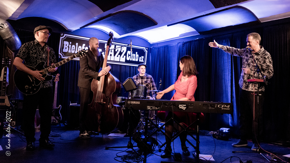 Roger C. Wade, Marion Wade, Chris Seidel, Tillmann "T-Man" Michalke, Stefan Roffmann, 
