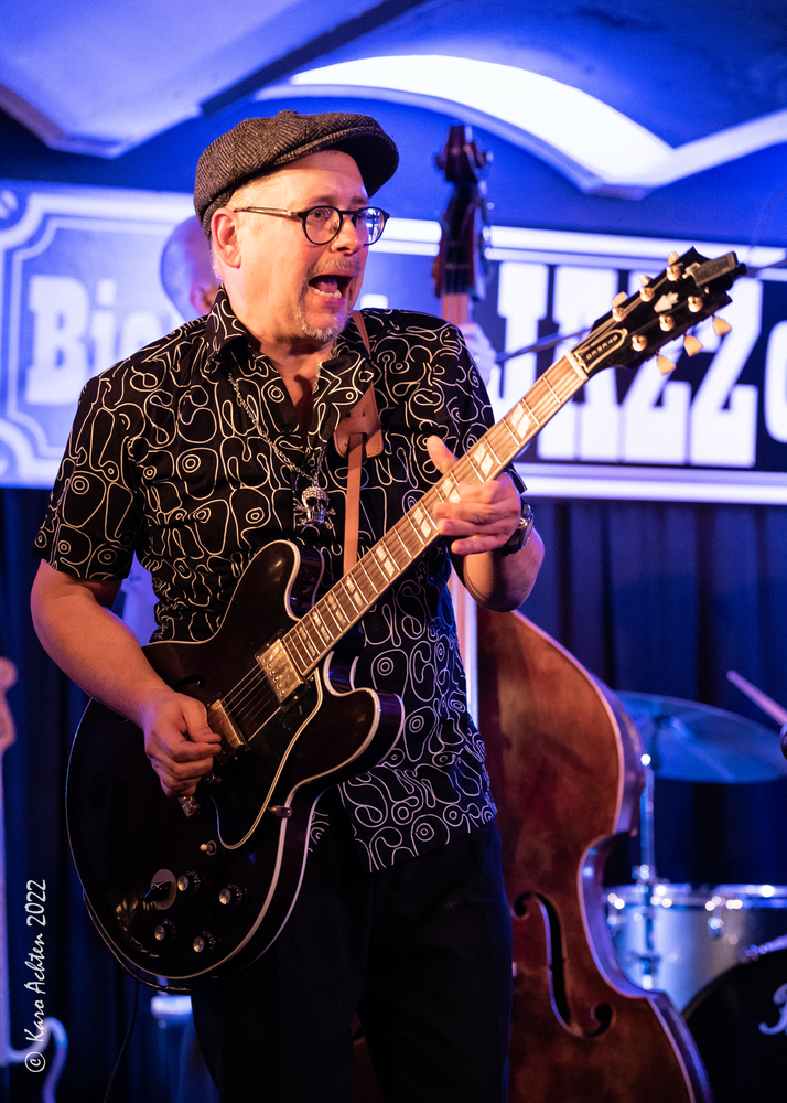 Tillmann "T-Man" Michalke, 
