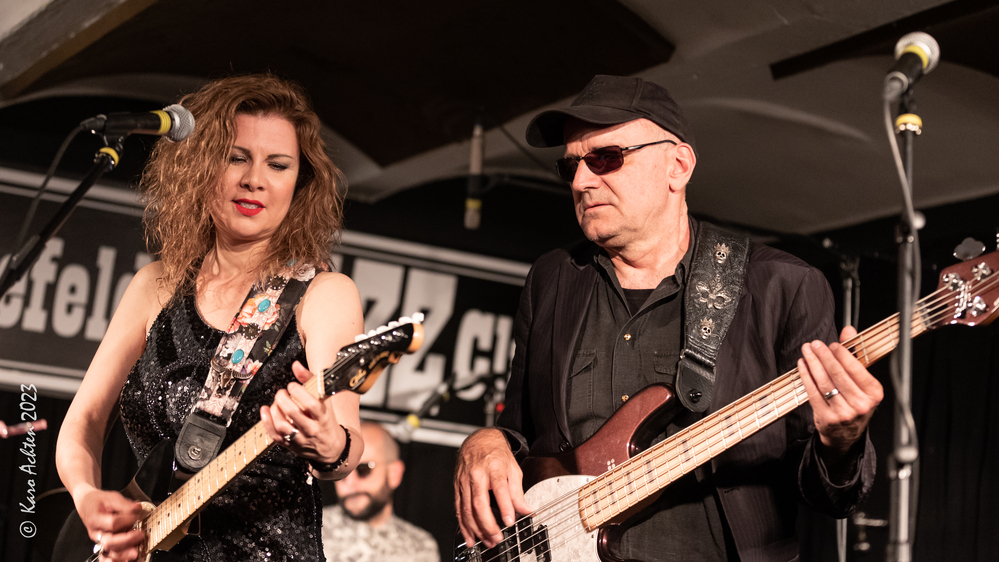 Elena Ley ,  Max Mojo Moritz, 
