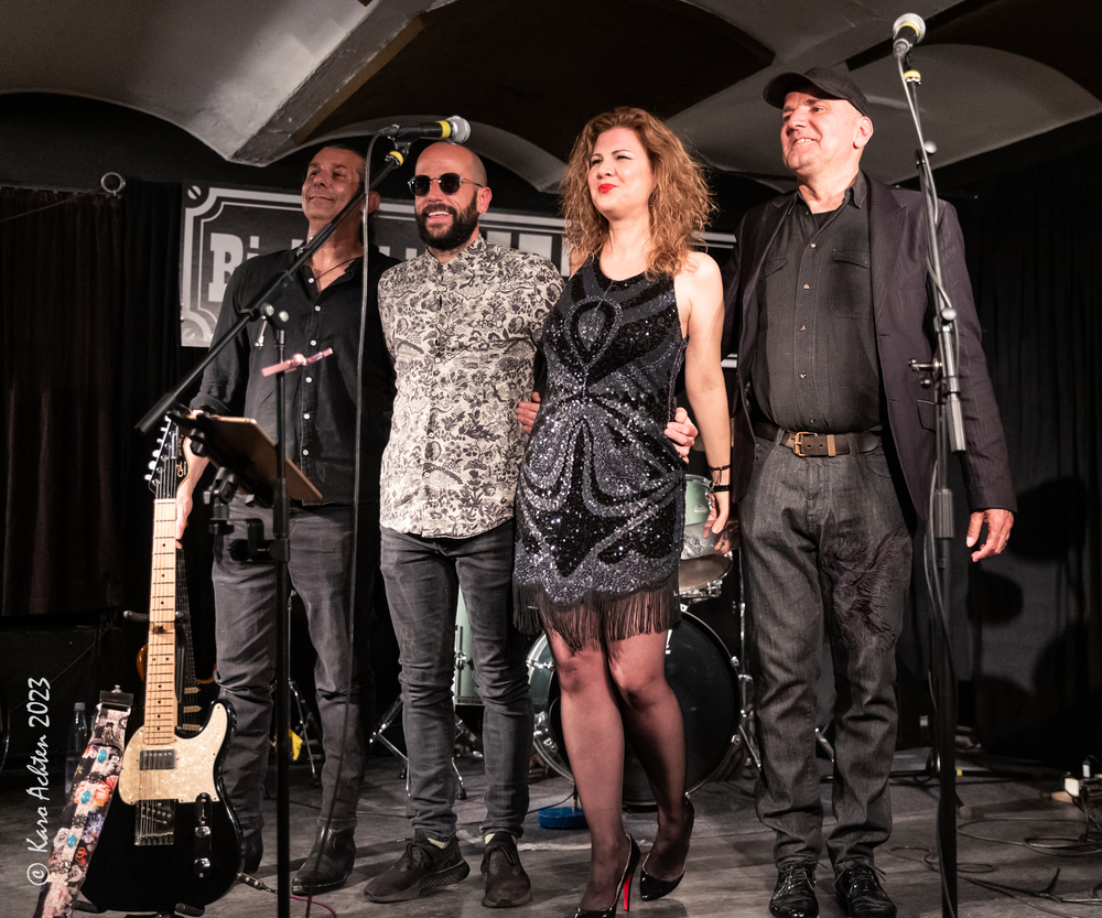 Elena Ley ,  Victor Solana, Carlos Saura, Max Mojo Moritz, 
