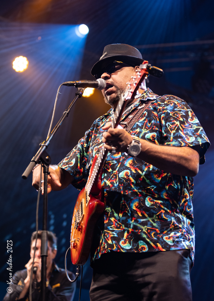 Jimi Primetime Smith, 
