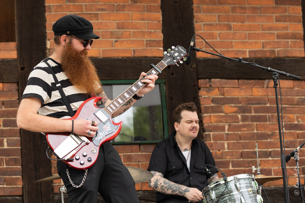 Waldemar Skoglund, Daniel Winerö, 
