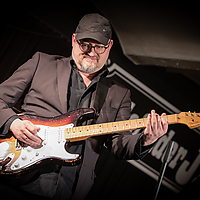 Dateiname=AZ8A0044.jpg
Dateigröße=5477KB
Abmessungen: 4425x3161
hinzugefügt am: 23. Mai 2023 AZ8A0044.jpg