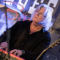 Dateiname=AZ8A1096~0.jpg
Dateigröße=10089KB
Abmessungen: 4729x3547
hinzugefügt am: 21. November 2022 AZ8A1096~0.jpg