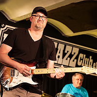 Dateiname=AZ8A1234.jpg
Dateigröße=12462KB
Abmessungen: 4447x3335
hinzugefügt am: 17. Juli 2023 AZ8A1234.jpg