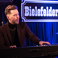 Dateiname=AZ8A1515~0.jpg
Dateigröße=6039KB
Abmessungen: 3545x2659
hinzugefügt am: 26. November 2022 AZ8A1515~0.jpg