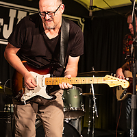 Dateiname=AZ8A1558~0.jpg
Dateigröße=11060KB
Abmessungen: 3283x4596
hinzugefügt am: 17. Juli 2023 AZ8A1558~0.jpg