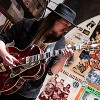 Dateiname=AZ8A6278~1.jpg
Dateigröße=9168KB
Abmessungen: 4243x3031
hinzugefügt am: 03. April 2023 AZ8A6278~1.jpg