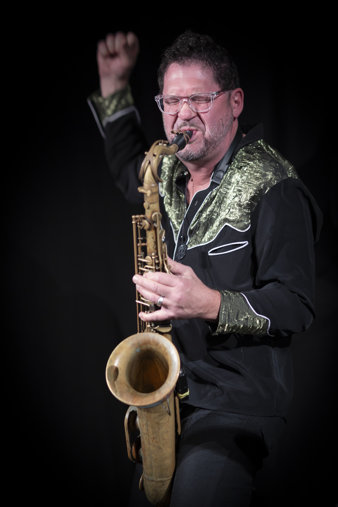 Sax Gordon Beadle, 
