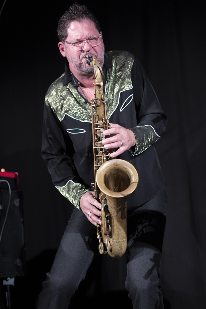 Sax Gordon Beadle, 
