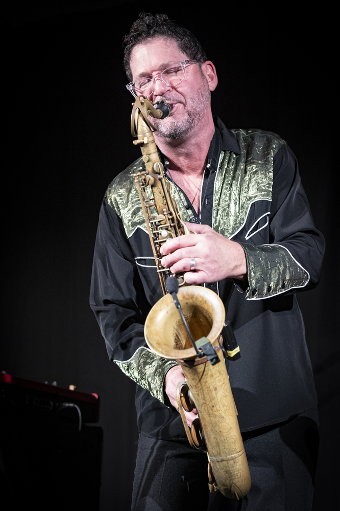 Sax Gordon Beadle, 
