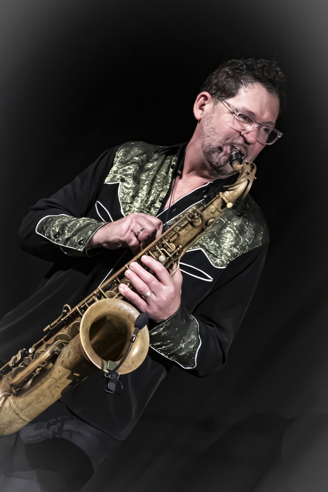 Sax Gordon Beadle, 
