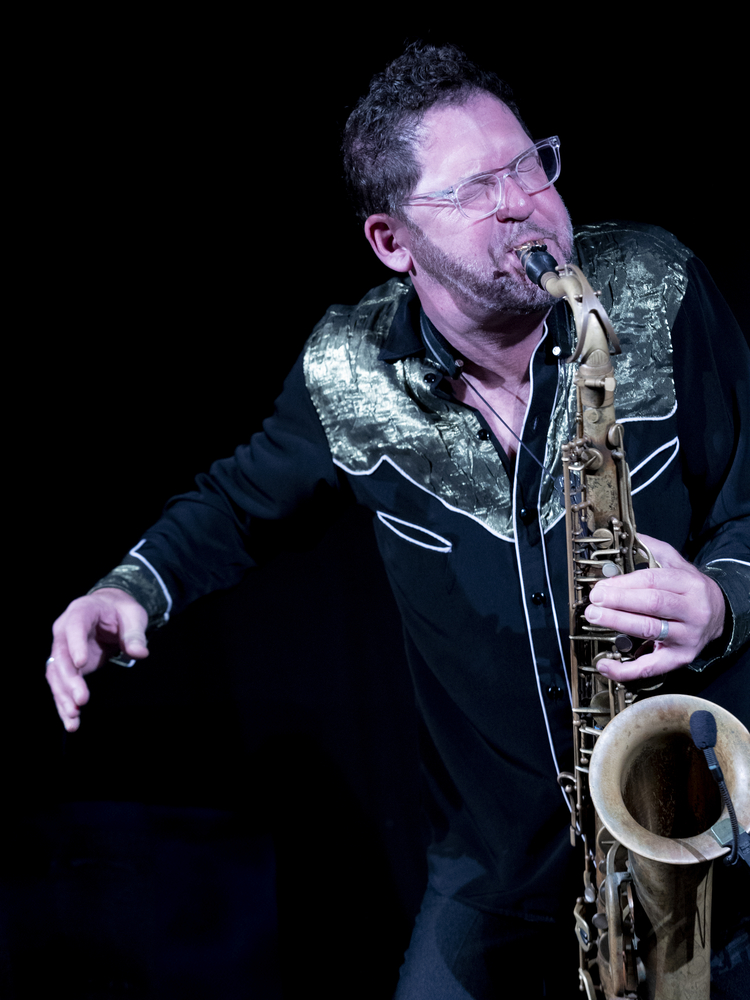 Sax Gordon Beadle, 
