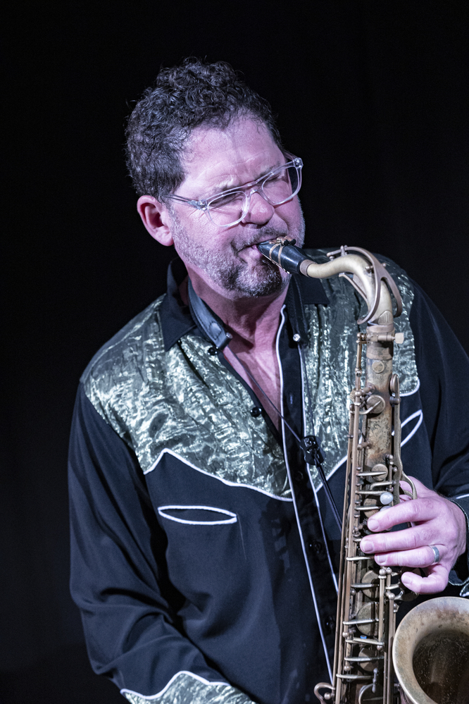 Sax Gordon Beadle, 
