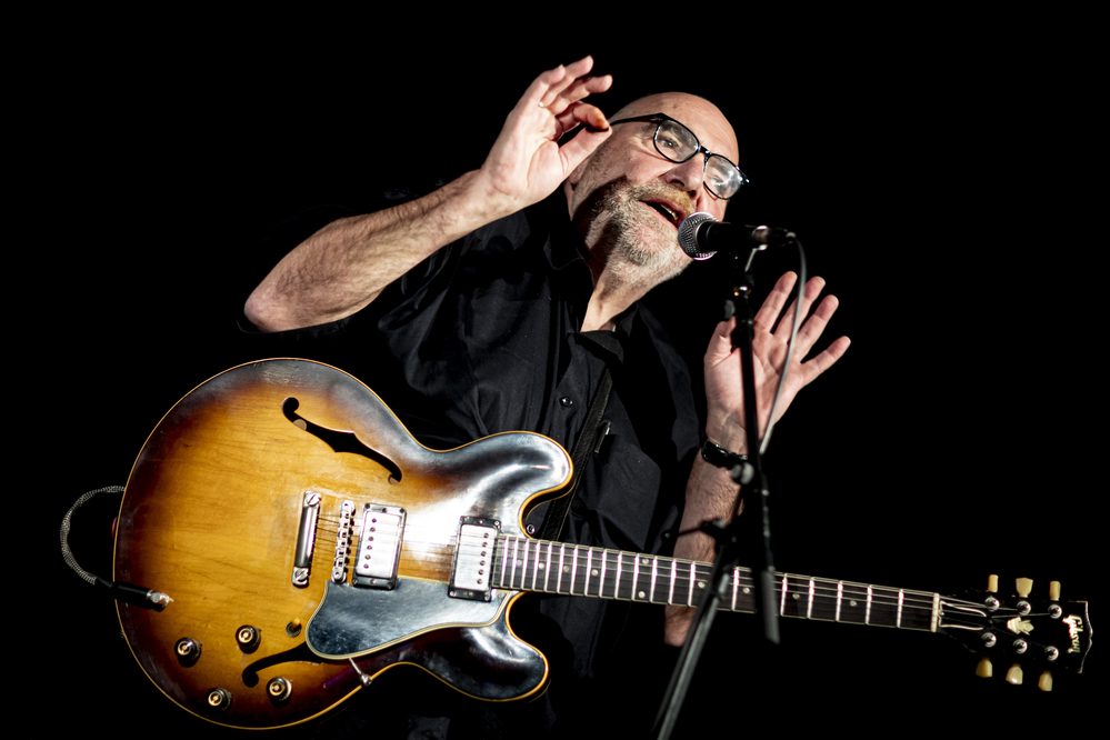 Bernd Simon, 

