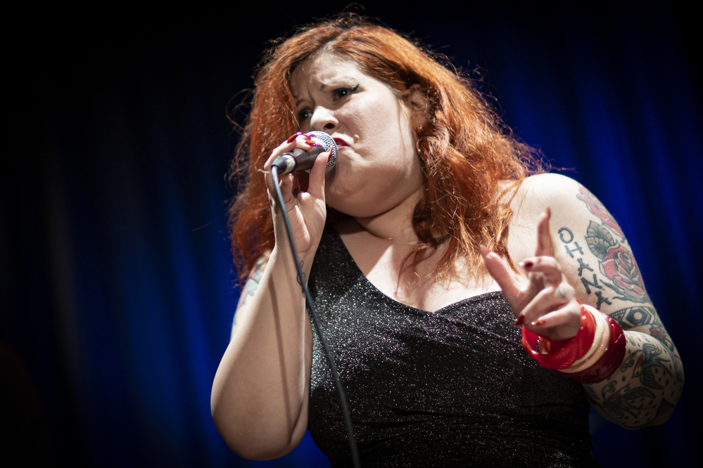 Cecilya Mestres, 
