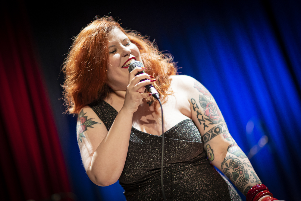 Cecilya Mestres, 
