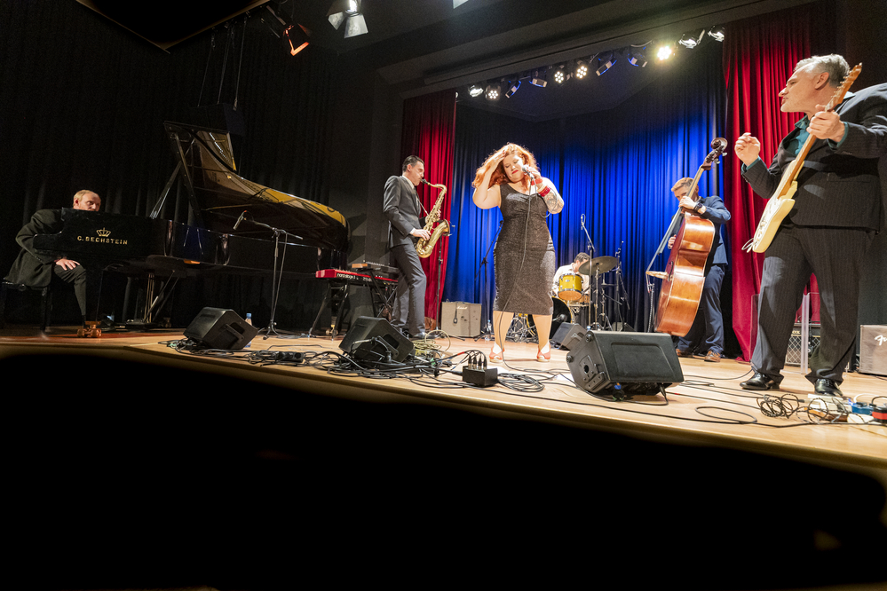 Cecilya Mestres, Cyrille Catois, 
