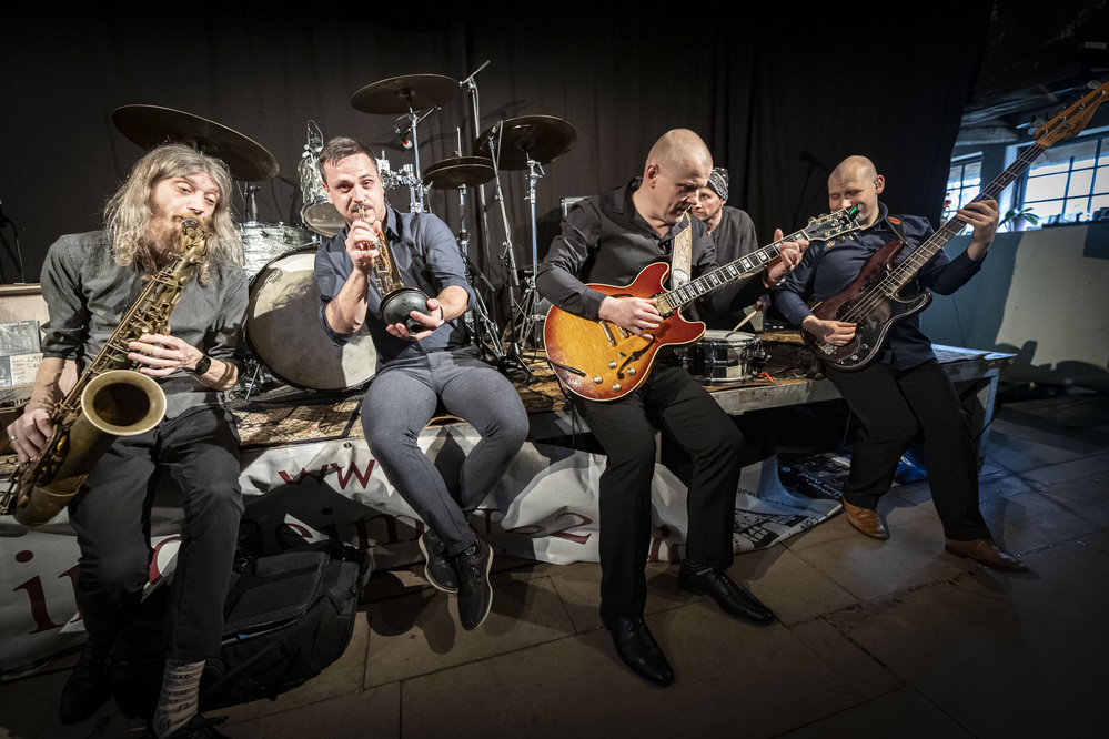 Rolands Saulietis, Janis Bukovskis, Marcis Kalnins, Artis Locmelis,Viesturs Grapmanis, 
