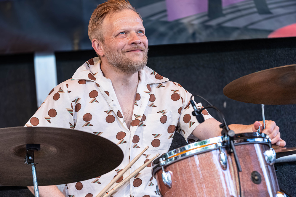Mikko Peltola , 
