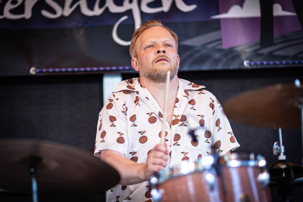 Mikko Peltola , 
