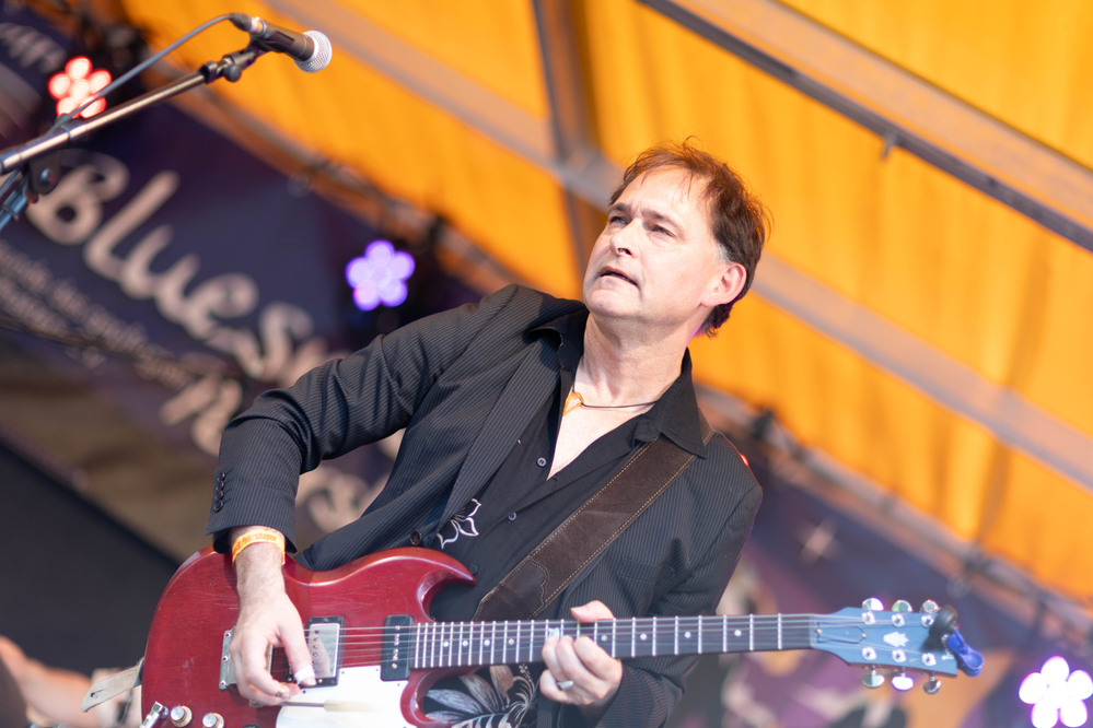 Johnny Burgin, 
