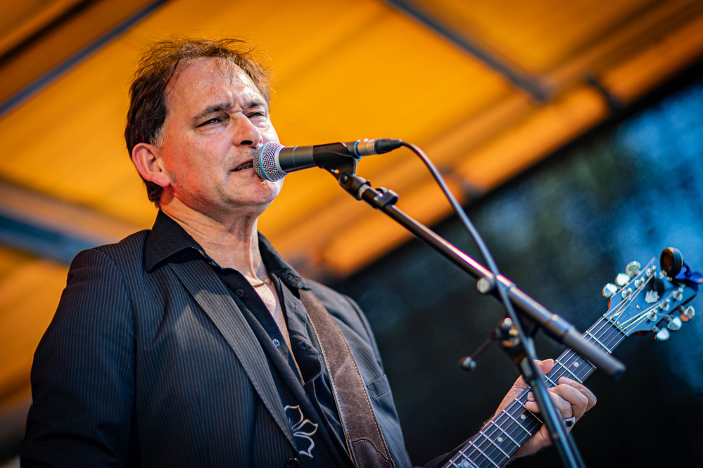Johnny Burgin, 
