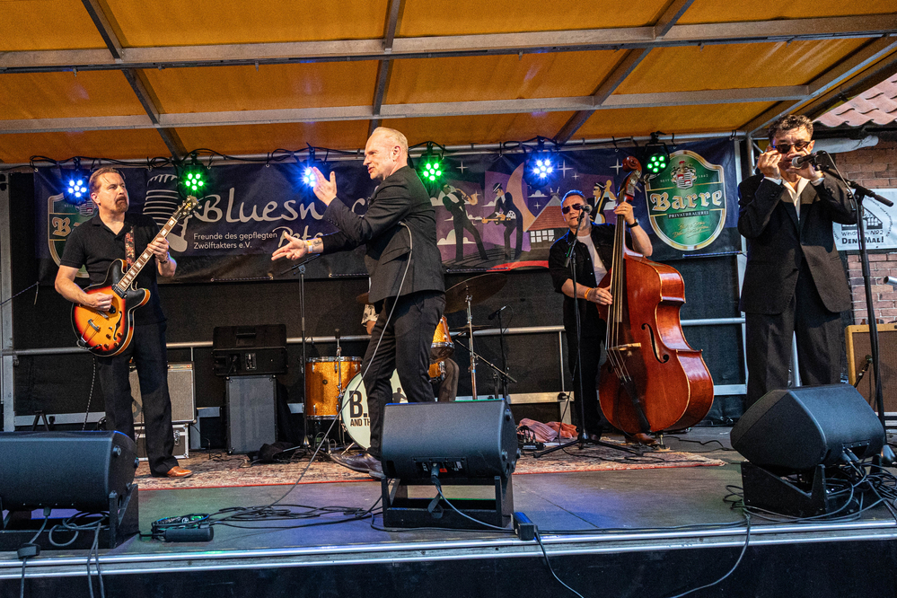 Tomi Leino, Tommy Moberg, Steve West Weston, Lars Näsman, 
