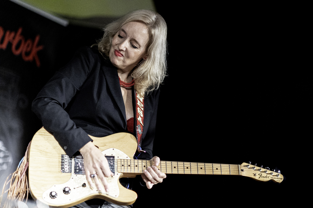 Vanesa Harbek, 
