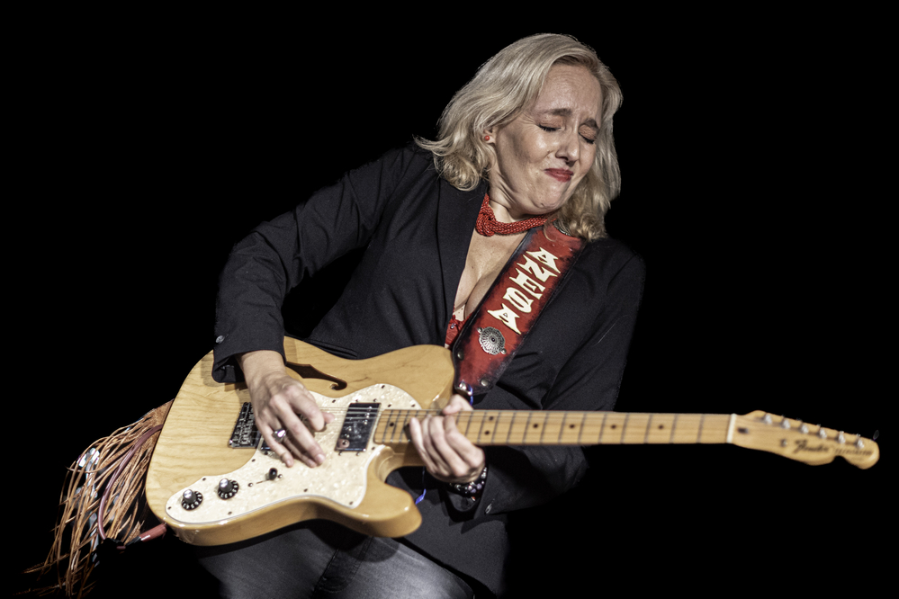 Vanesa Harbek, 
